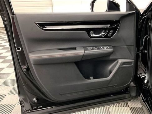 Used 2025 Honda CR-V Sport Touring image 21