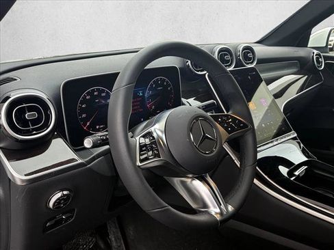 Certified 2026 Mercedes-Benz GLC 300 4MATIC image 10