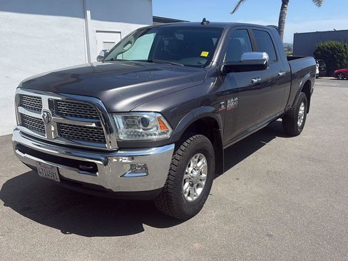 Used 2015 RAM 2500 Laramie AWD/4WD image 1