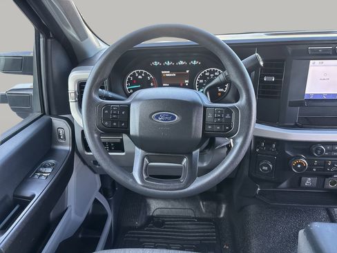 Used 2024 Ford F350 XL w/ 360-Degree Camera Package image 8