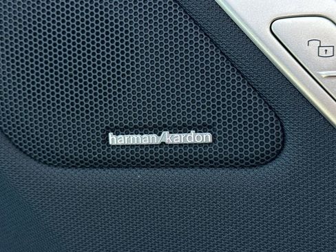 New 2026 BMW iX xDrive60 image 20