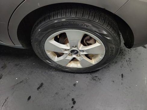 Used 2019 Kia Soul w/ Convenience Package image 11