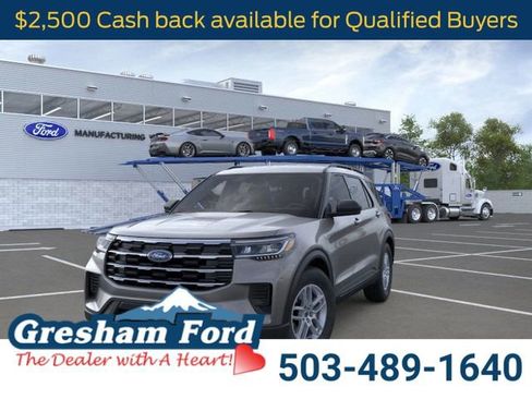 New 2026 Ford Explorer Active image 2