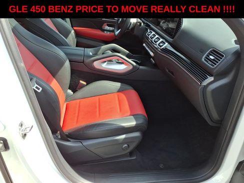 Used 2025 Mercedes-Benz GLE 450 4MATIC Coupe image 9
