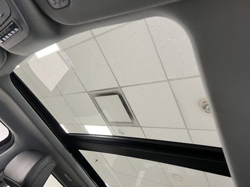 Used 2025 Ford F350 Lariat w/ Black Appearance Package image 44