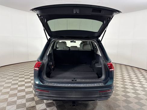 Used 2019 Volkswagen Tiguan SE w/ Panoramic Sunroof Package FWD image 23