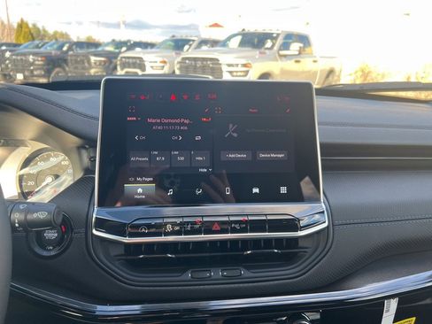 New 2026 Jeep Compass Limited image 27