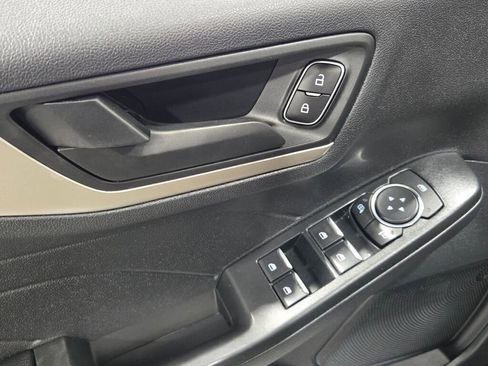 Certified 2022 Ford Escape SE w/ Convenience Package image 24