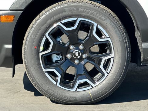 New 2025 Ford Bronco Sport Outer Banks w/ Outer Banks Tech Package+ image 27