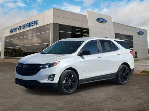 Used 2021 Chevrolet Equinox LT image 1