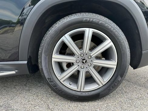 Used 2022 Mercedes-Benz GLS 450 4MATIC image 11