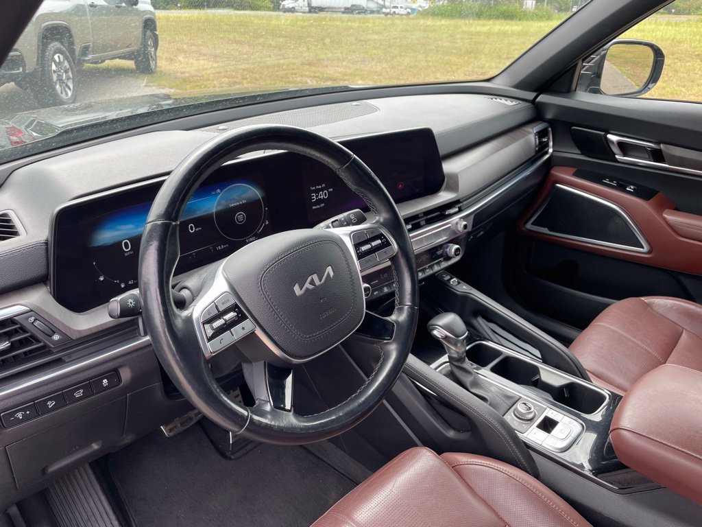 Used 2023 Kia Telluride SX AWD/4WD image 29