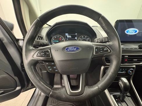 Used 2020 Ford EcoSport SE w/ SE Convenience Package image 16