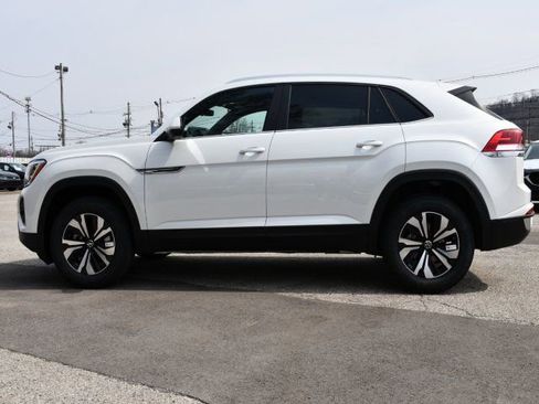 New 2026 Volkswagen Atlas Cross Sport SE AWD/4WD image 4