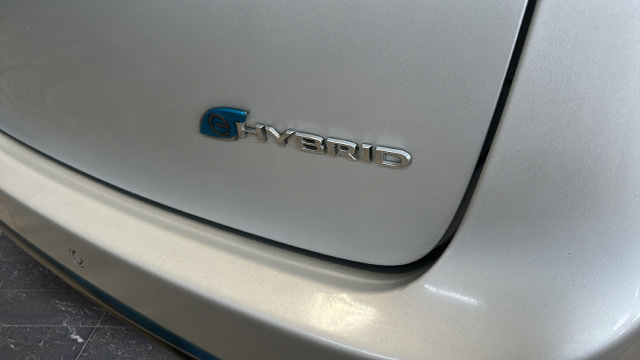 Used 2024 Chrysler Pacifica Limited FWD image 38