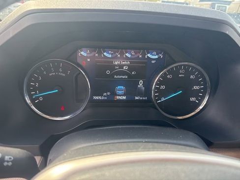 Used 2023 Ford Expedition Limited image 28