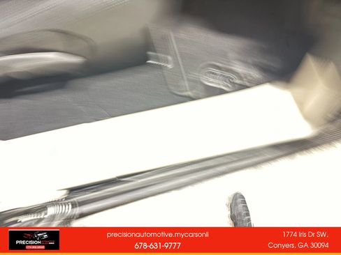 Used 2017 Chrysler Pacifica Touring-L w/ Tire & Wheel Group image 25