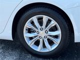 Used 2022 Chevrolet Malibu LT image 5