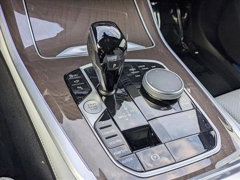 Used 2023 BMW X5 sDrive40i w/ Parking Assistance Package image 15