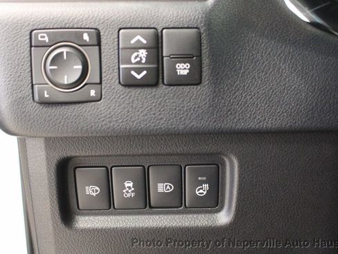 Used 2023 Lexus GX 460 Premium AWD/4WD image 14