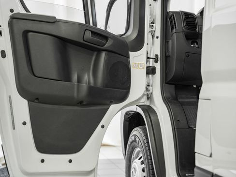 New 2025 RAM ProMaster 1500 w/ Premium Convenience Group image 33