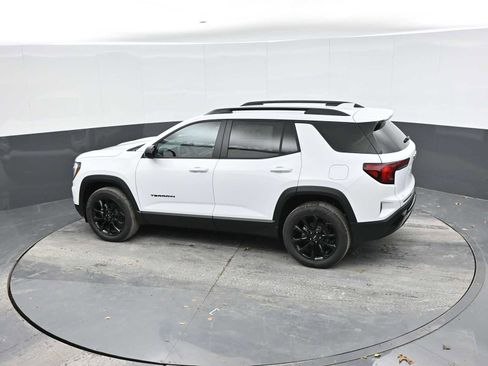 New 2026 GMC Terrain Elevation w/ Elevation Premium Package image 29