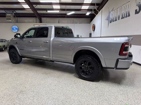 Used 2022 RAM 3500 Laramie AWD/4WD image 4