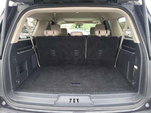 Used 2024 Ford Expedition Max Limited RWD image 12
