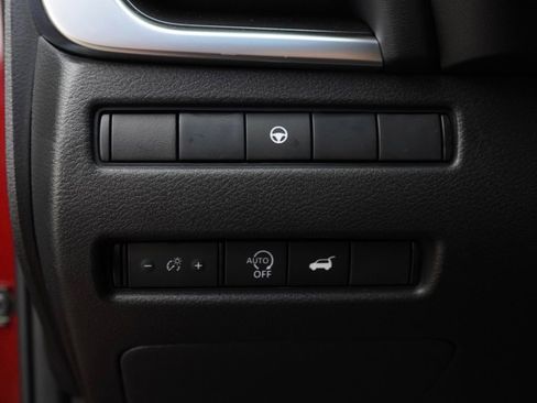 New 2026 Nissan Rogue SV image 9