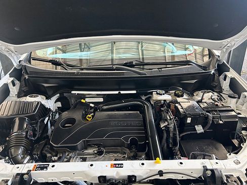 Used 2024 Chevrolet Equinox LT AWD/4WD image 31