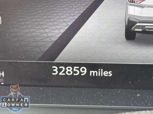 Used 2022 Nissan Rogue Platinum w/ Head-Up Display Package AWD/4WD image 29
