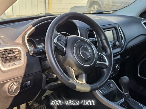 Used 2018 Jeep Compass Sport FWD image 10