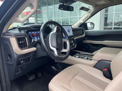 Used 2024 Ford Expedition Max Limited image 16