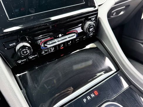 New 2025 Jeep Grand Cherokee Laredo X image 17