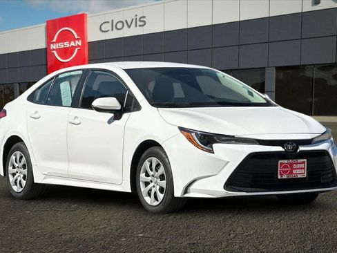 Used 2024 Toyota Corolla LE FWD image 10
