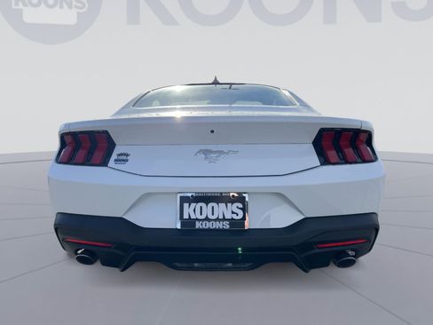 New 2026 Ford Mustang Coupe image 5