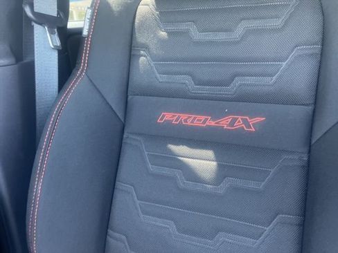 Used 2024 Nissan Frontier PRO-4X w/ Off-Road Protection Package image 7
