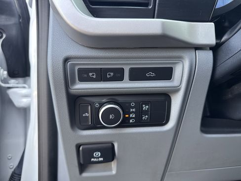 Certified 2022 Ford F150 XLT w/ Equipment Group 302A High image 34