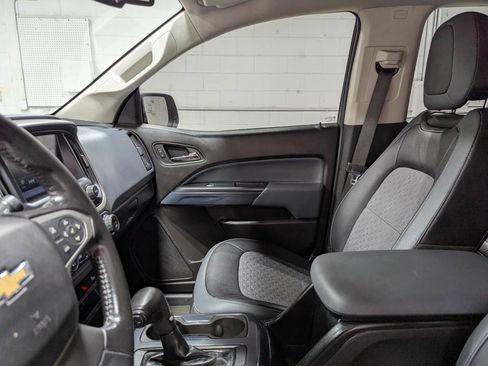 Used 2016 Chevrolet Colorado Z71 AWD/4WD image 13