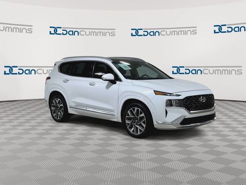 Used 2023 Hyundai Santa Fe Calligraphy FWD image 2