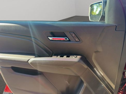 New 2026 GMC Canyon Elevation w/ Convenience Package image 11