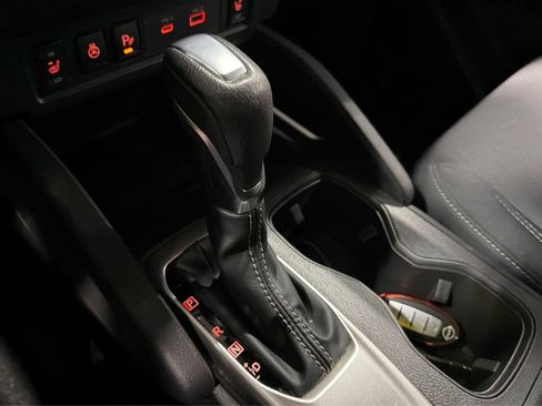Used 2022 Nissan Frontier SV AWD/4WD image 33