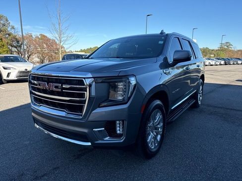 Used 2021 GMC Yukon SLT w/ SLT Premium Package image 8