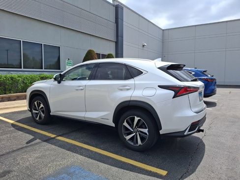 Used 2018 Lexus NX 300h AWD w/ Premium Package image 3