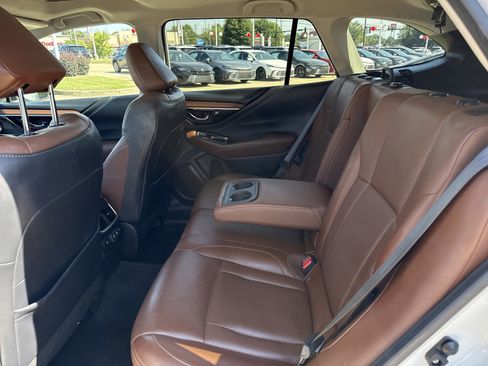 Used 2020 Subaru Outback Touring w/ Popular Package #2 image 14