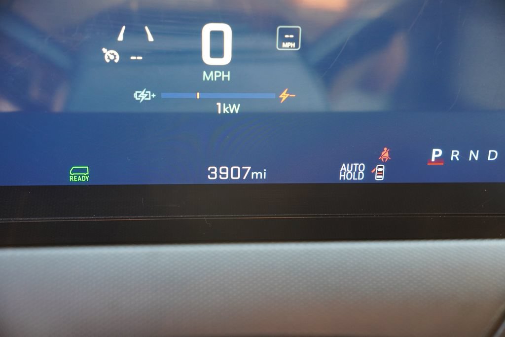Used 2024 Chevrolet Brightdrop 400 w/ Commercial Equipment Package AWD/4WD image 28