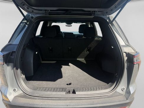 Used 2025 Chevrolet Equinox LT AWD/4WD image 43