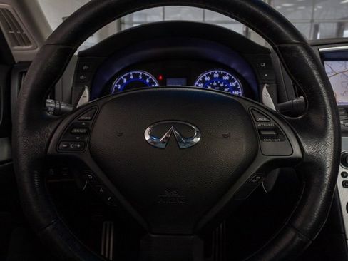 Used 2013 INFINITI G37 Journey w/ Premium Pkg image 10