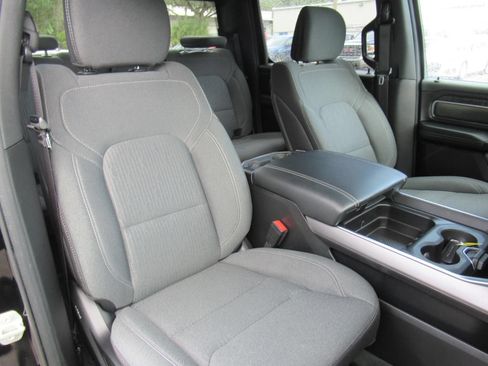 Used 2024 RAM 1500 Big Horn RWD image 10