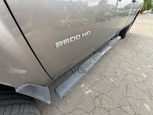 Used 2012 Chevrolet Silverado 2500 LTZ w/ LTZ Plus Package AWD/4WD image 8